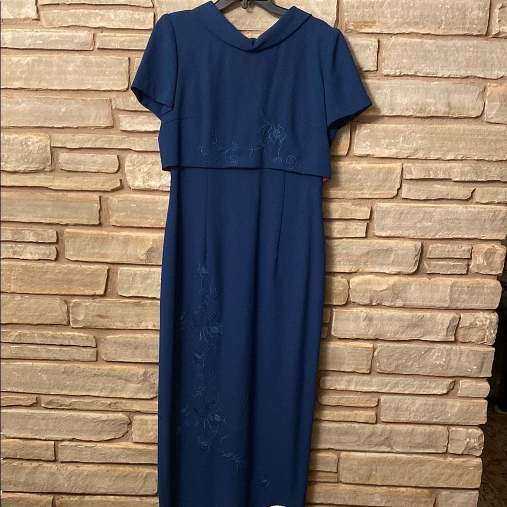 Donna Morgan Elegant Navy Blue Dress Size 10 - Picture 3 of 11